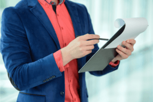 ways ensure employees read company policy manuals