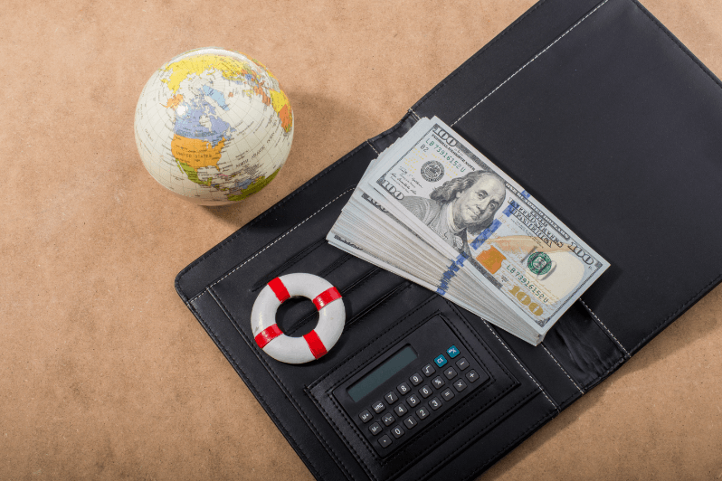 top 5 benefits international payroll services