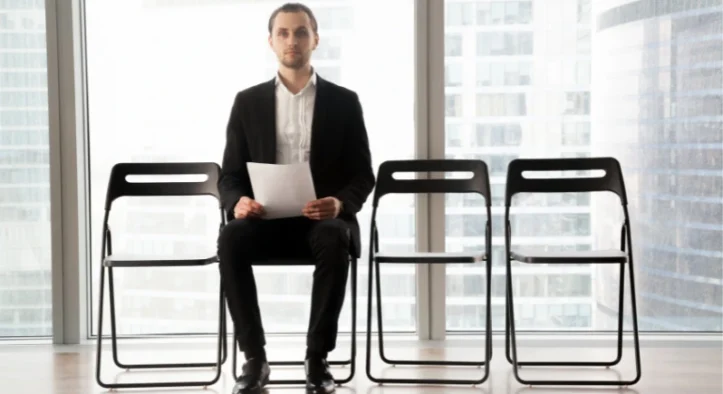 UAE Employee Job Change Rules: Payroll and Final Settlement Guide