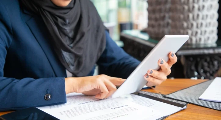 Saudi Nitaqat Salary Thresholds 2027–2028: Employer Guide